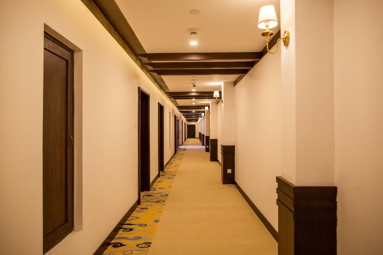 Chandragiri Hills Resort Thānkot Eksteriør bilde